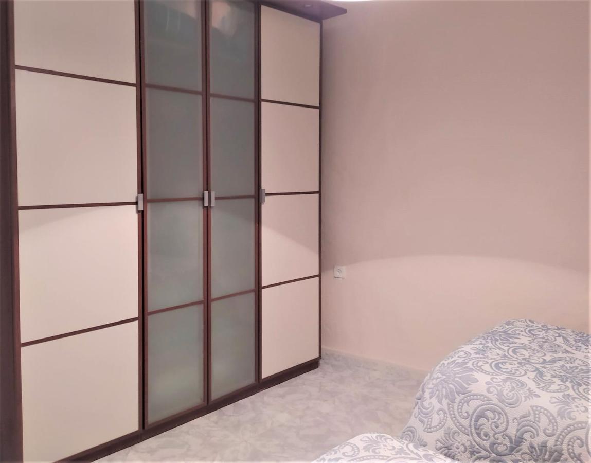 Apartamento C&r * Cadiz